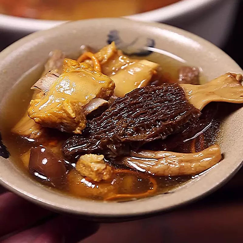 【七彩野生菌湯包】鮮香濃郁，菌體肥嫩，當季乾貨，自然曬乾無硫熏，煲湯首選！